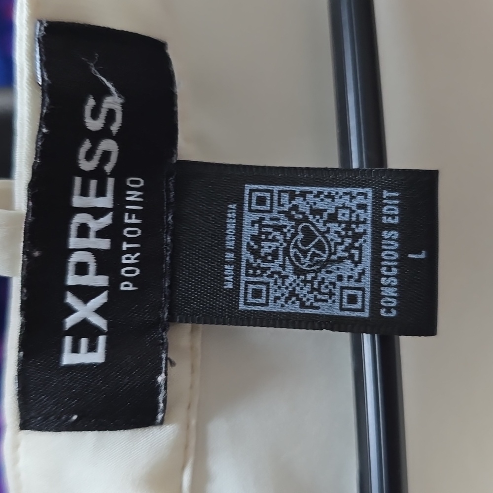 Express - Picture 2 of 3